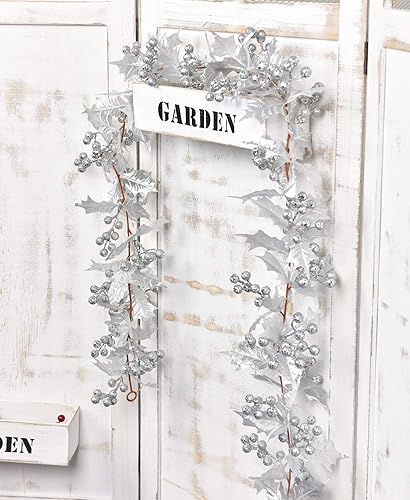 Miniatura 7 de Lvydec Guirnalda Artificial de Bayas para Decoración de Navidad - Guirnalda plateada de 6 pies con bayas brillantes y hojas de acebo para decoración