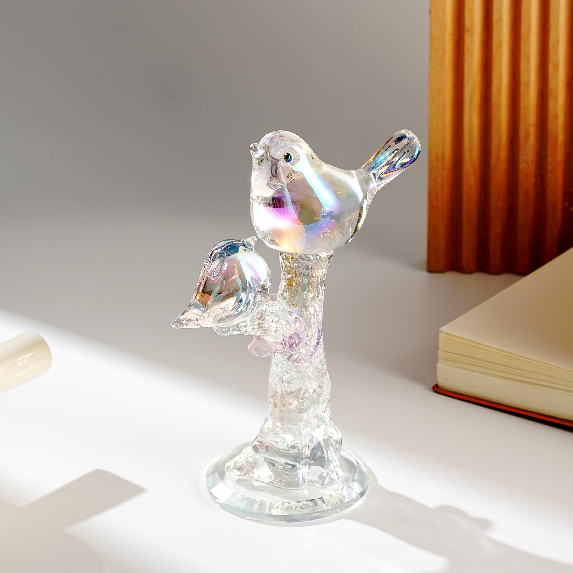 CNCRMEM Crystal Bird Figurines Bird Gifts for Bird Lovers Women Crystal Glass Animal Figurine Collectible for Home Shelf Decor，Suitable for Offices