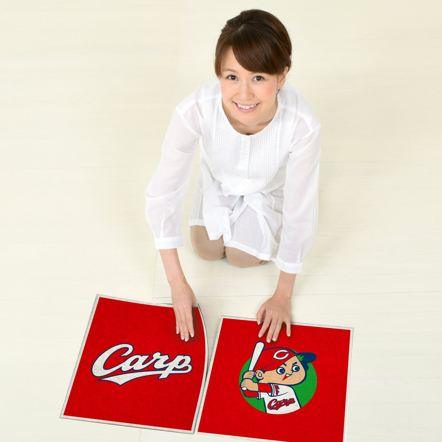 Amazon｜広島東洋カープ グッズ タイルカーペット1枚 (50×50cm