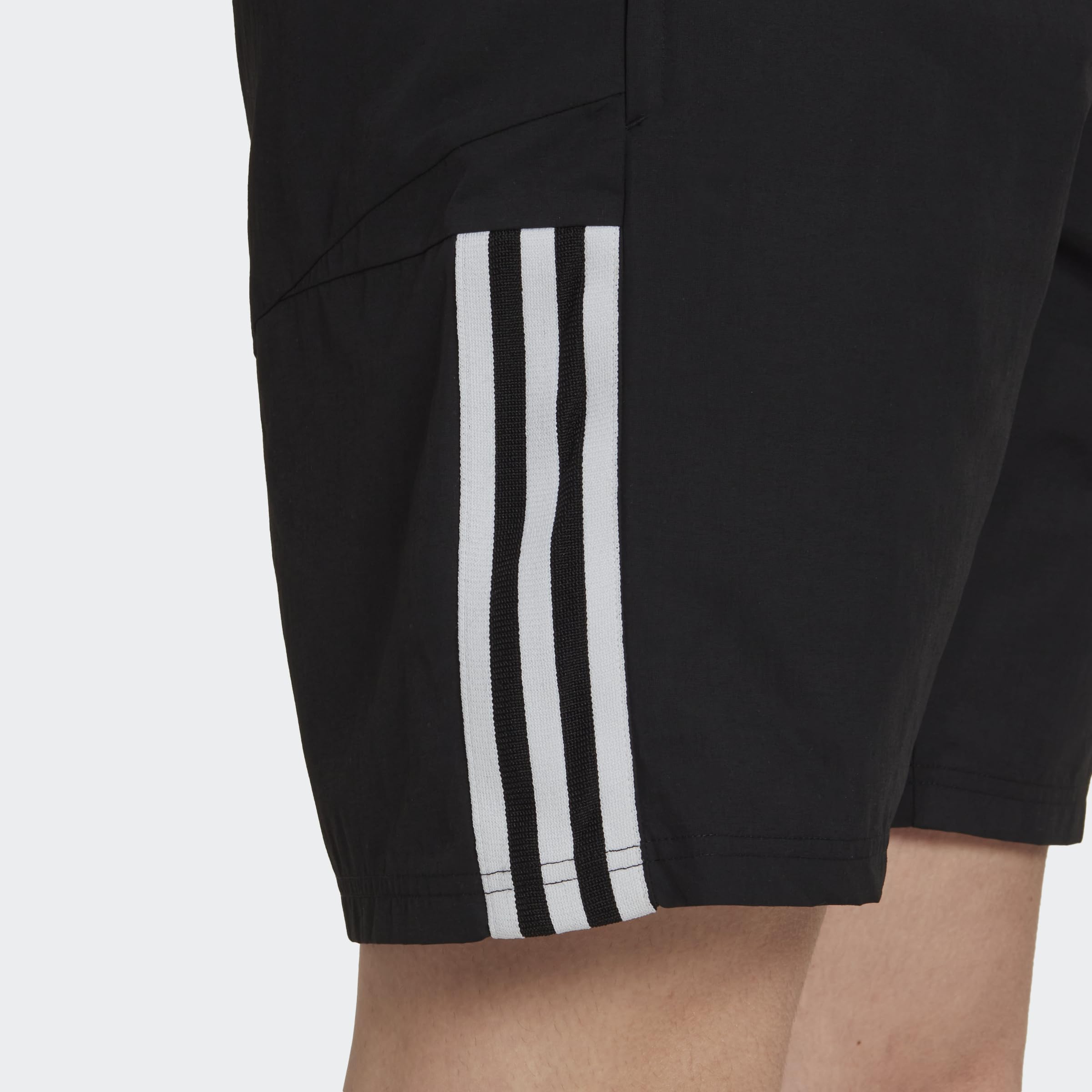 Adidas Herren Shorts Tiro 23 Short