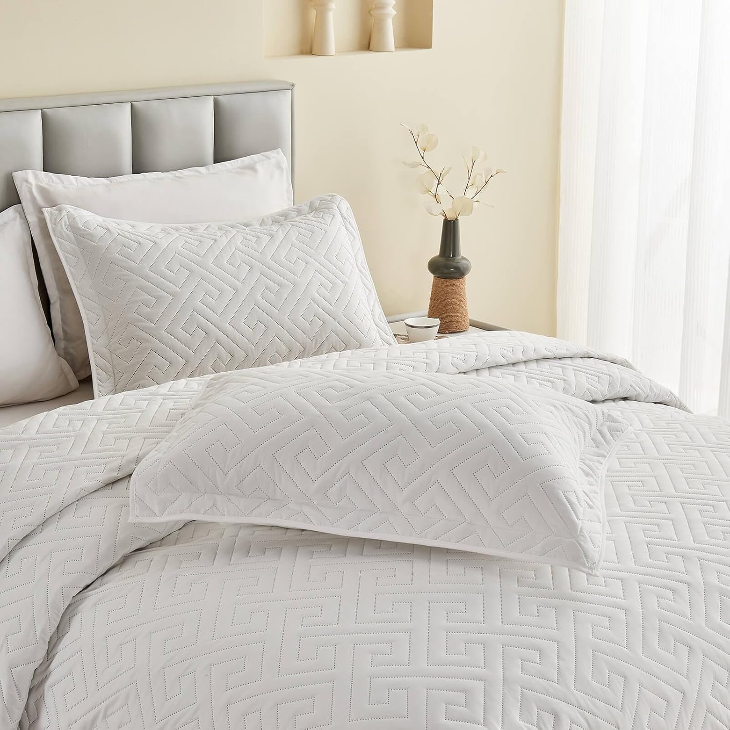 Oversized King Bedspreads 128x120 for Split Adjustable Bed or Extra Large/Tall Cal King or King Bed Lightweight Quilted Coverlet Sets 1 Quilt 2 Pillow Shams White - Image 5