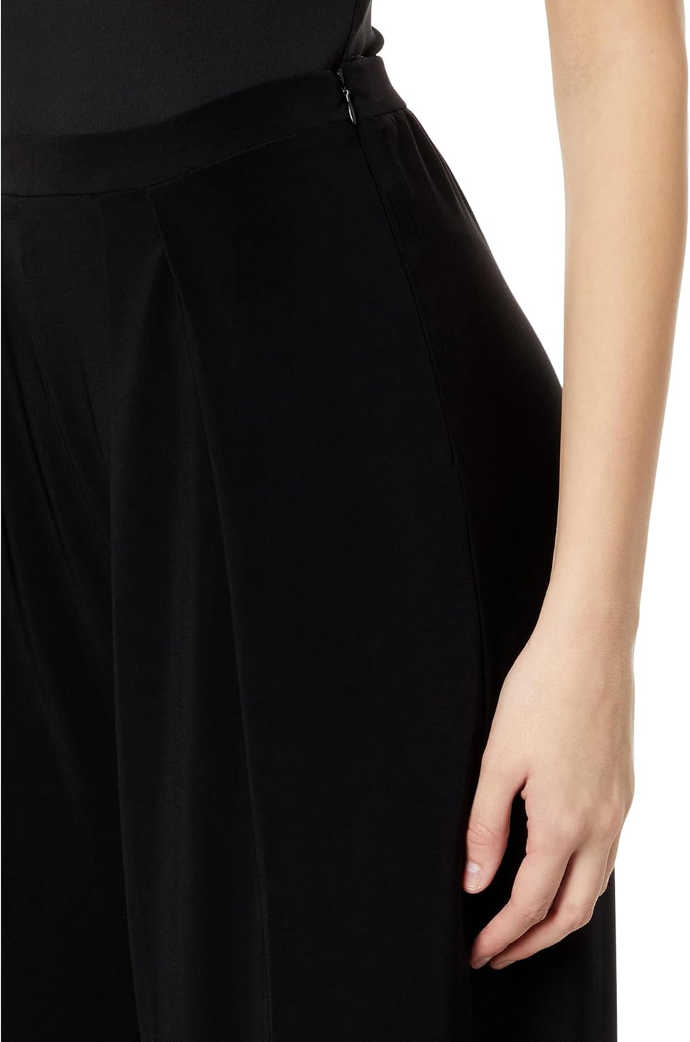 Norma Kamali Womens Tapered Pleated Trouser - Image 3