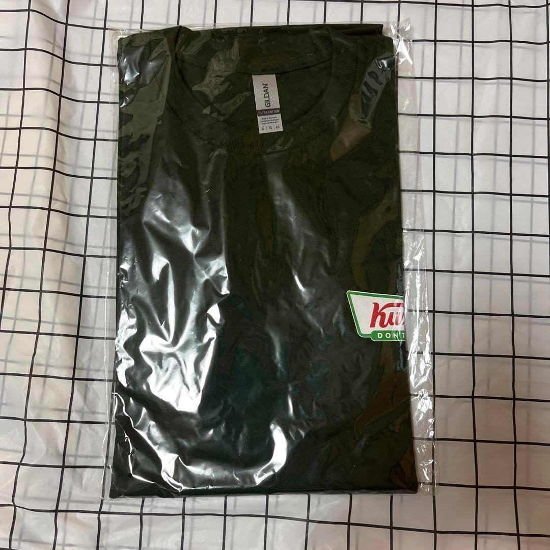 KUZIRA クリスピークリーム Tシャツ XL グリーン KUZIRA クリスピークリーム Tシャツ XL グリーン ＆プリントT