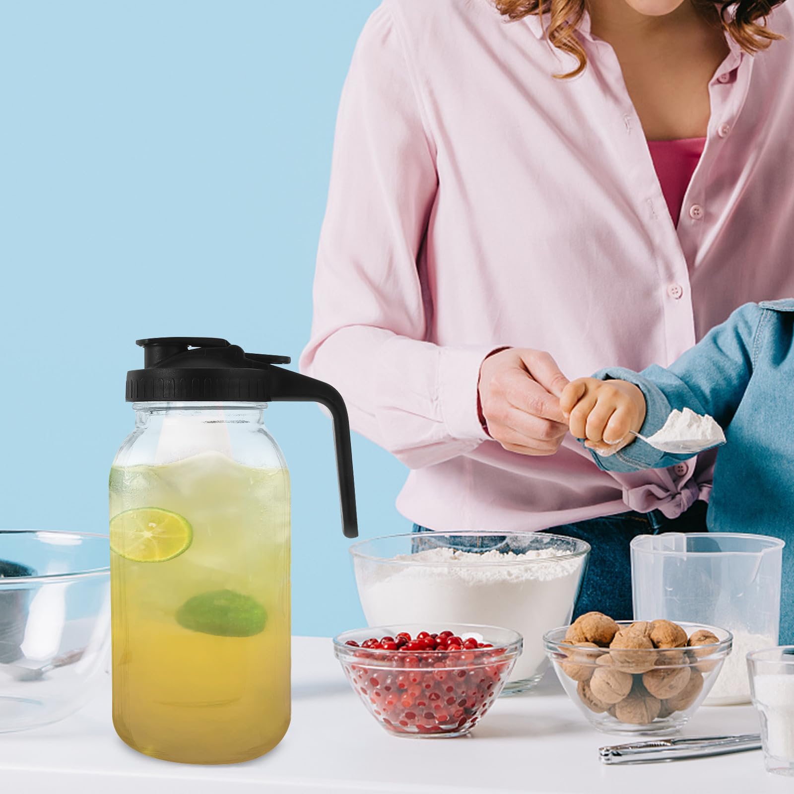 VALICLUD Jarra de Vidrio Transparente con Tapa y Asa Conveniente de 64 Oz, Jarra de Agua Fría con Gran Capacidad para Refrigerador y Restaurante