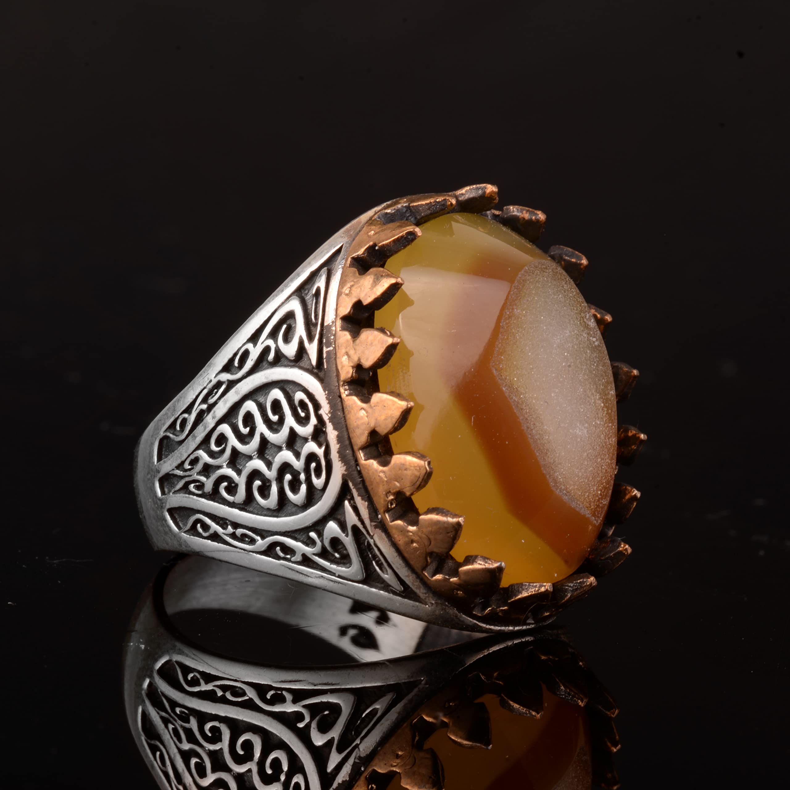 KAMBO Anello da uomo in argento sterling con vero quarzo druso: opzioni di colore giallo vibrante e verde lussureggiante