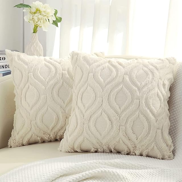 decorUhome Set of 2 Faux Fur Cushion Covers 60x60 cm, Decorative Soft Plush Fluffy Velvet Cushion Cover 24X24 Inch, Square Boho Neutral Pillow case for Sofa, Beige