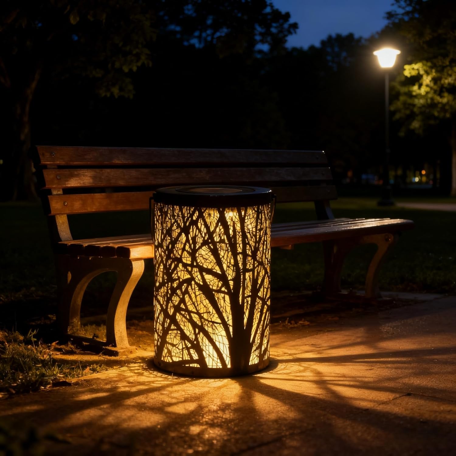 Solar LED Ironwork Latticed Lantern Tree Branch Projection Light for Outdoor Grass Courtyard Landscape Decorative Lighting (Bronze)