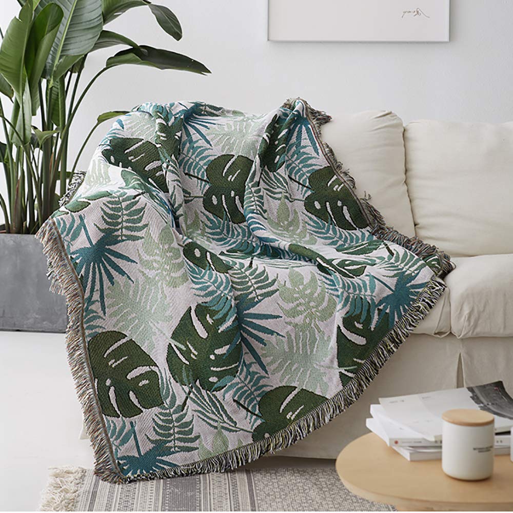 Jeté de canapé jacquard anti-glisse pour protéger vos fauteuils des griffes d'animaux
