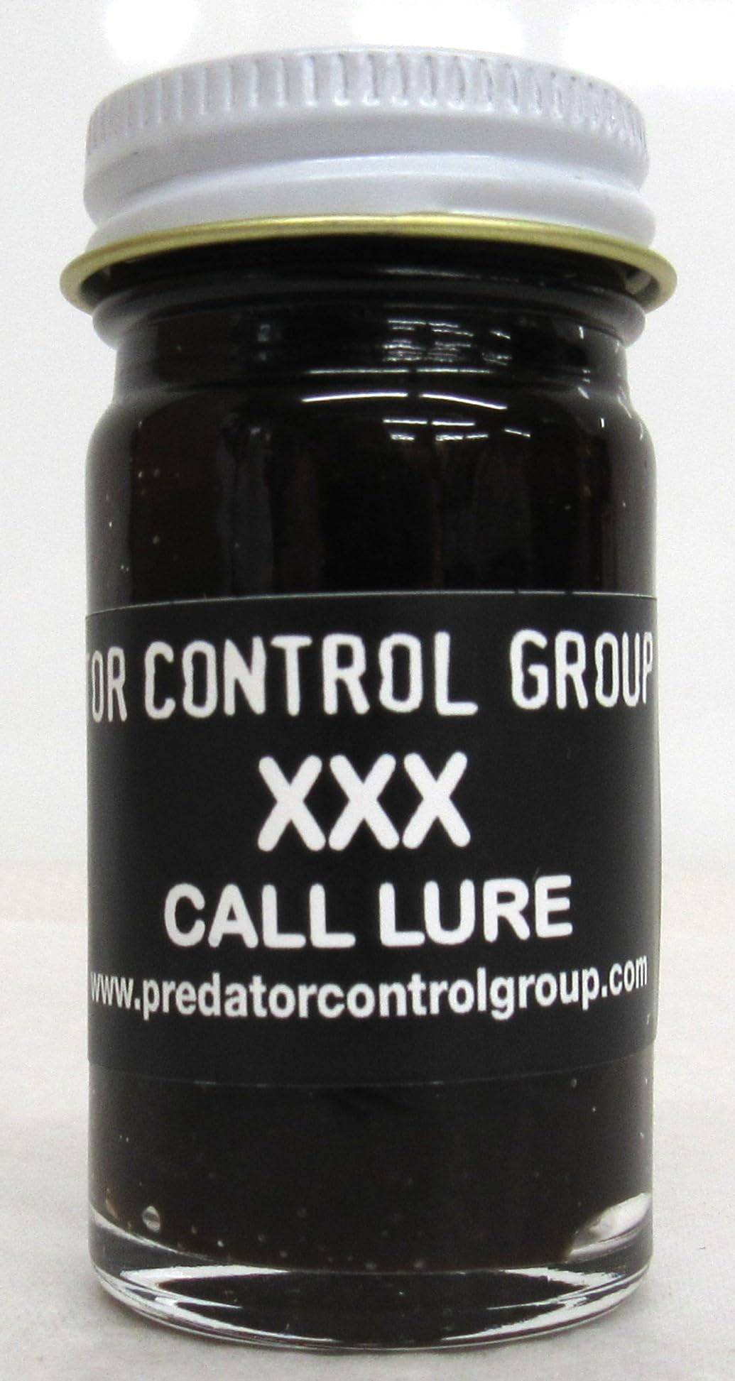 Predator Control Group XXX Call Lure 1 Ounce Bottle