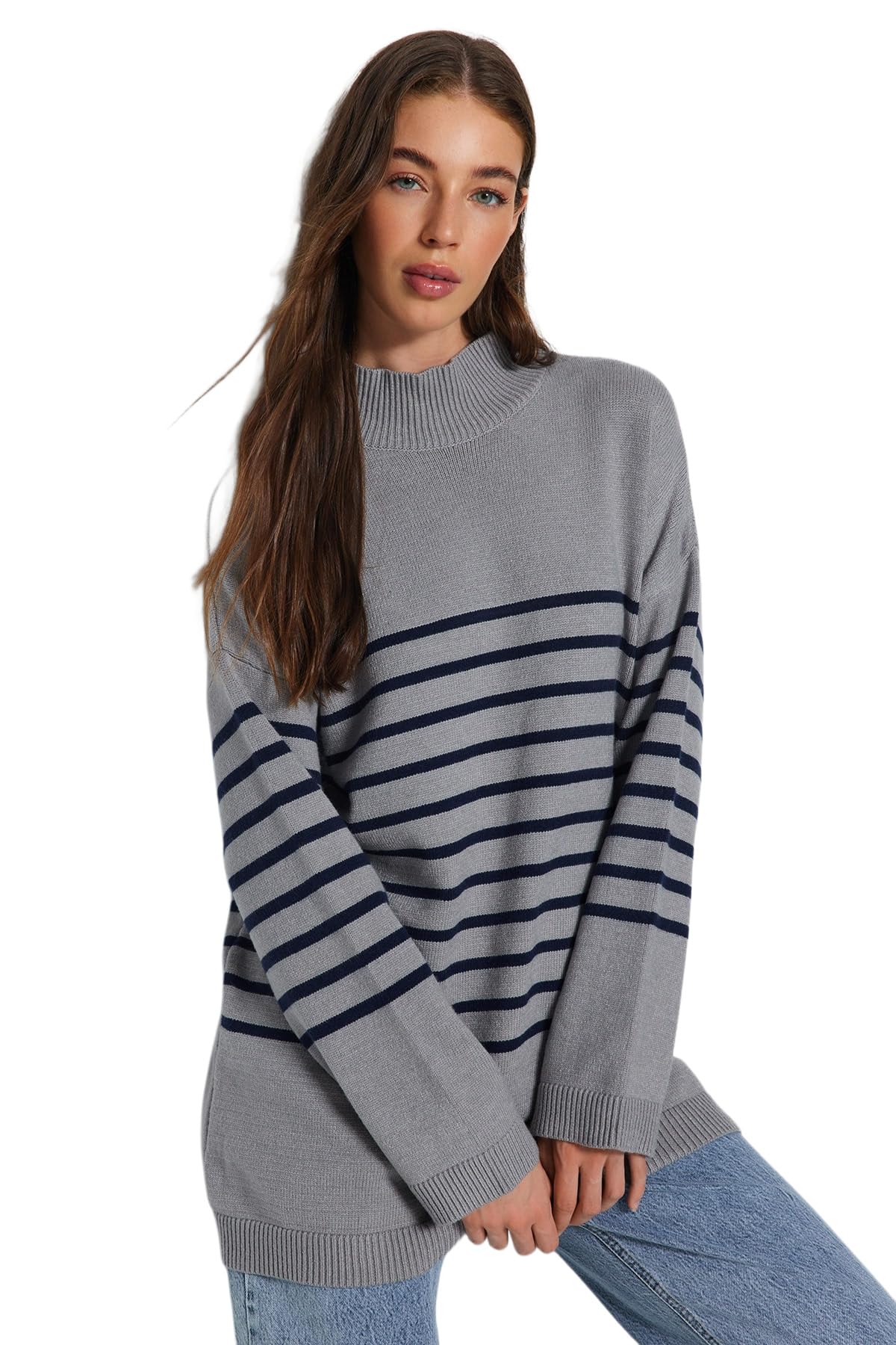 Trendyol FeMan Regular fit Basic Turtleneck Knitwear Sweater,Grey,M