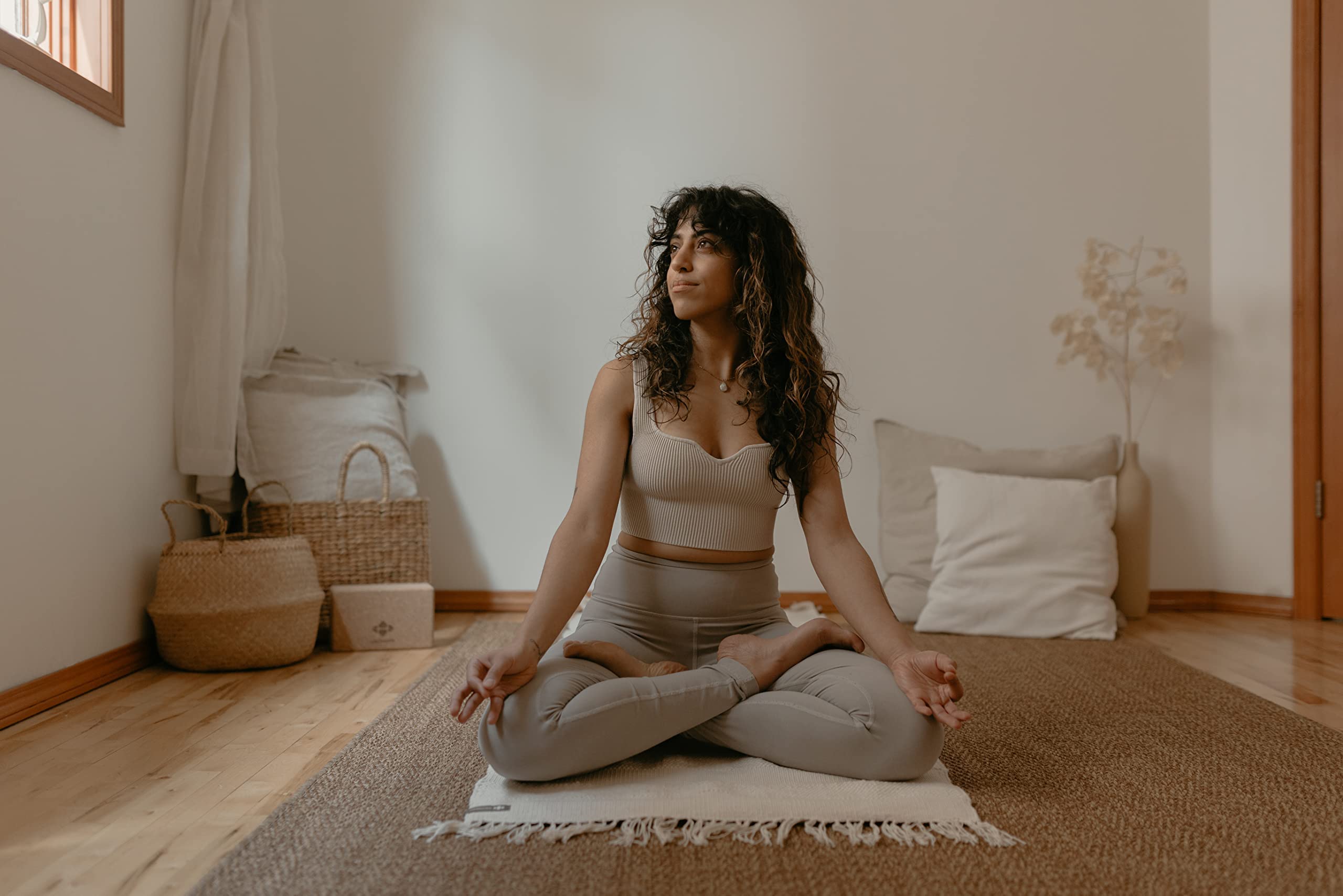 Halfmoon ヨガ　ナチュラルコルク1個 定価17795円 Halfmoon ヨガ ナチュラルコルク