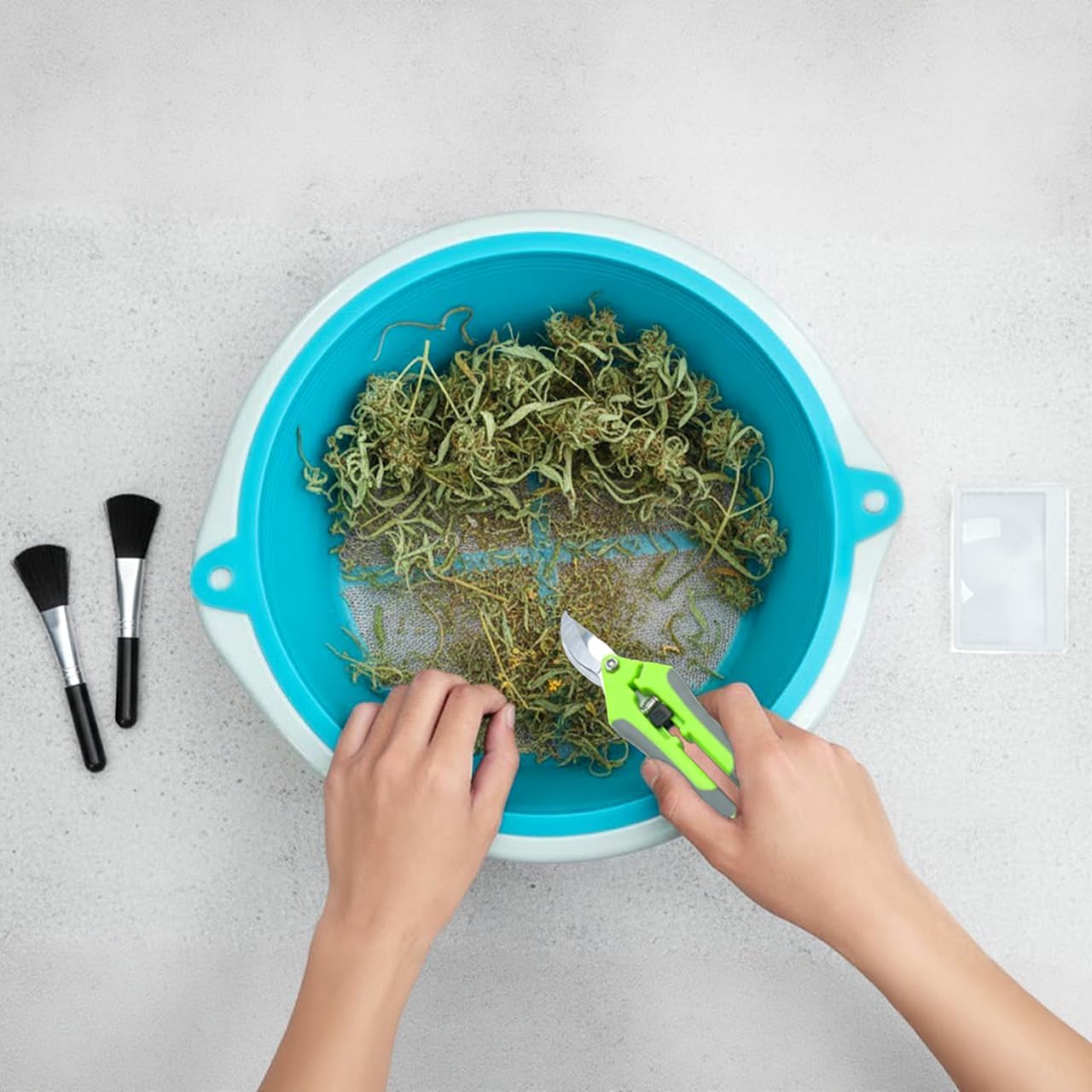 7-Piece Foldable Trimming Tray Set - 150-Micron Stainless Steel Pollen Sifter Bin with Curved & Straight Blade Herb Scissors, Magnifying Loupe, Scoop & Brush - Indoor Harvesting Kit
