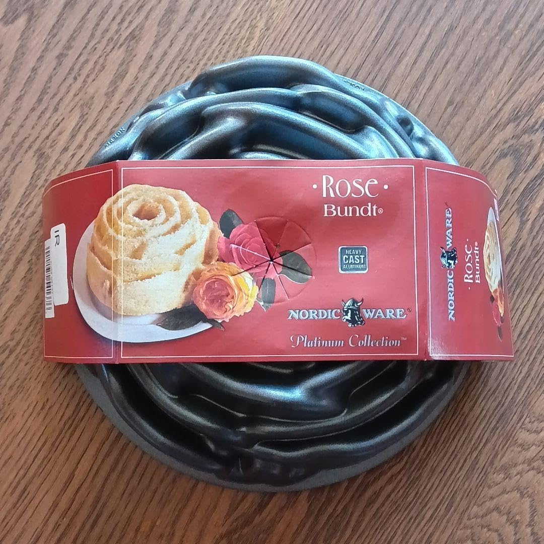 ノルディックウエア プチ 4種類のフラワー パン ケーキ型 Nordic Ware