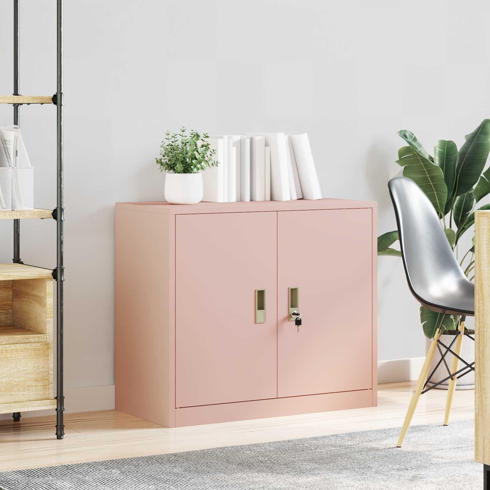 Stahlschrank für Büroorganisation mit abschließbaren Türen und industriellem Design als robuster Aufbewahrungsschrank