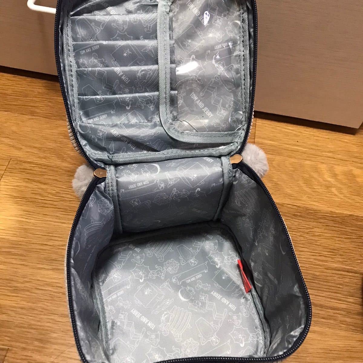 Amazon.co.jp: 2種セット トムとジェリー バニティバッグ ポーチ