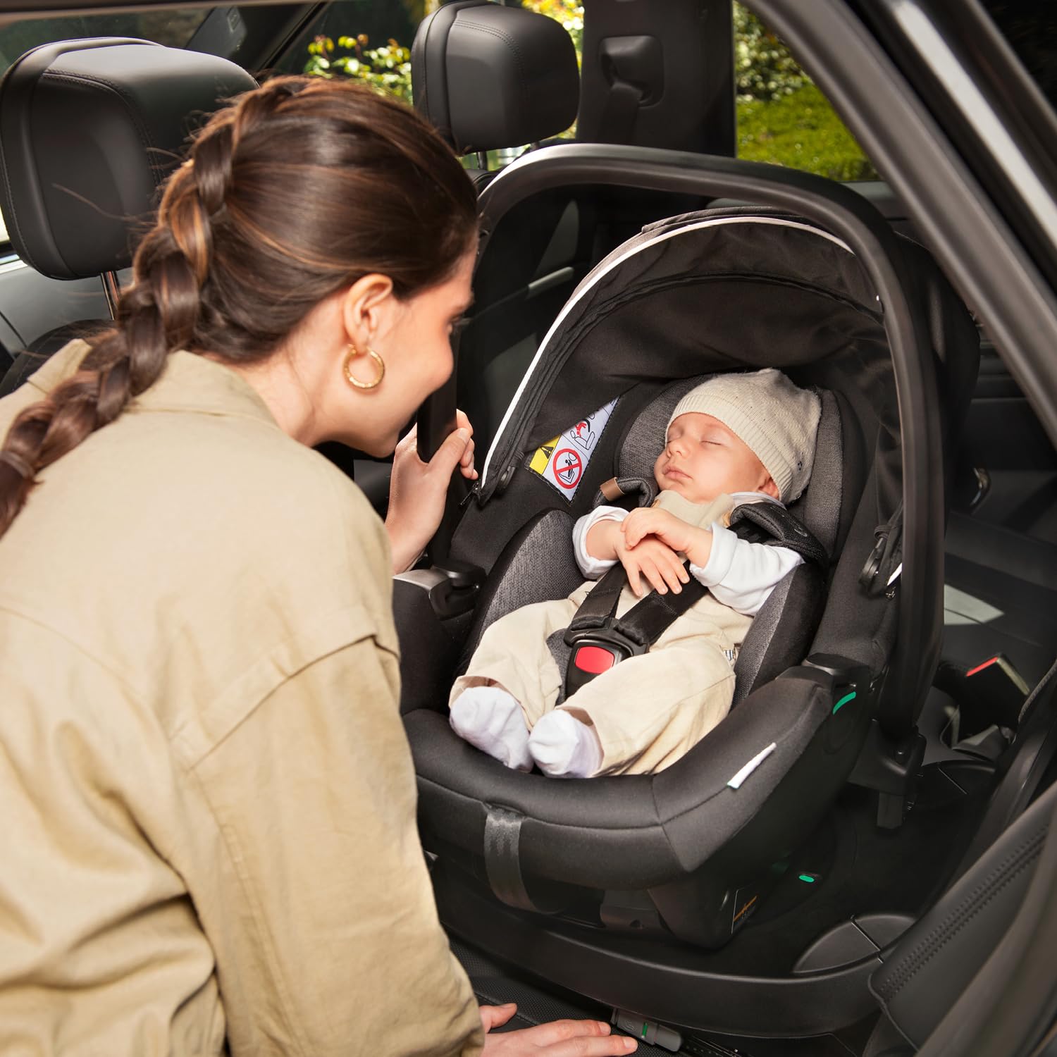 Chicco Kory Essential I-Size Silla de coche de 40 cm a 85 cm, Grupo 0+ para recién nacidos, homologada según la normativa ECE R129/03, fácil de instalar, rotación de 90°