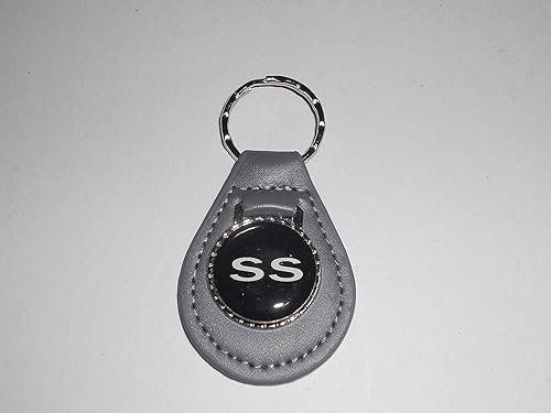 CHEVELLE CAMARO MONTE CARLO IMPALA NOVA SS LOGO LLAVERO PIEL - GRIS OSCURO