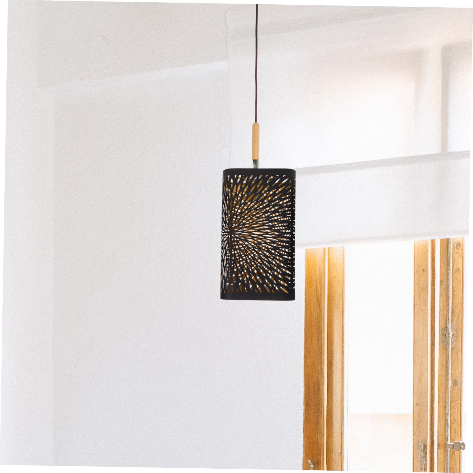 HOMSFOU Pantalla de Lámpara de Metal Cuadrada Hueca Negra 2 Piezas | Acabado Interior Dorado, Hierro, para Dormitorio y Salón, Estilo Sencillo, Formato Recto