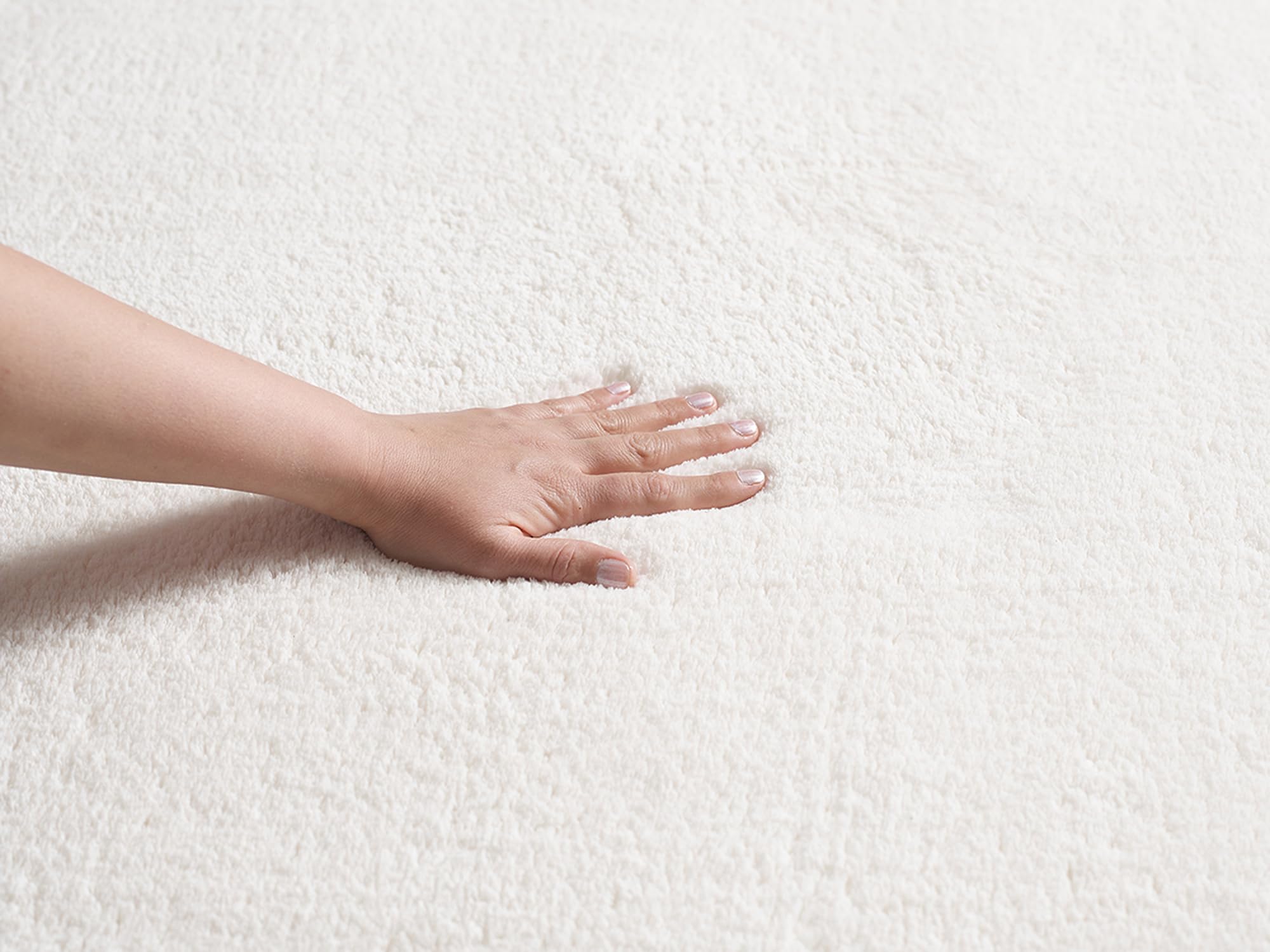 the carpet Lina Shape Scallop Alfombra, Piel sintética, Alfombra mullida, Base Antideslizante, Lavable, súper Suave, Crema, 160 x 220 cm