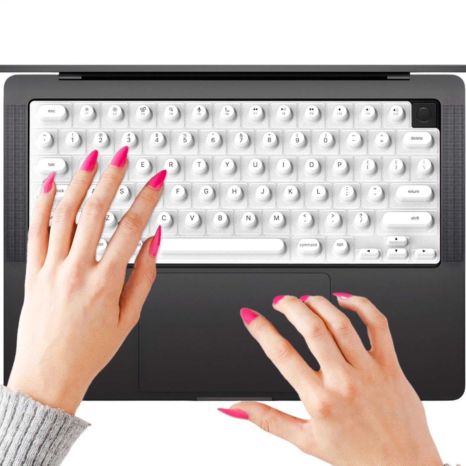 Escribe con uñas largas fácil con este protector de teclado de silicona elevada para oficina 8