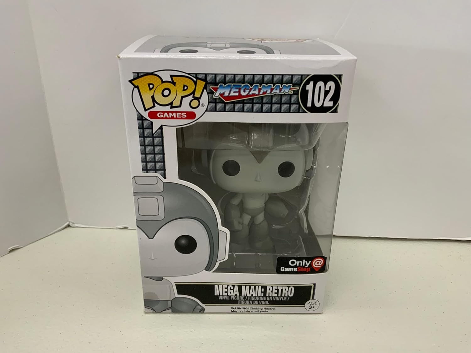 POP Funko Games Retro Mega Man Exclusive #102