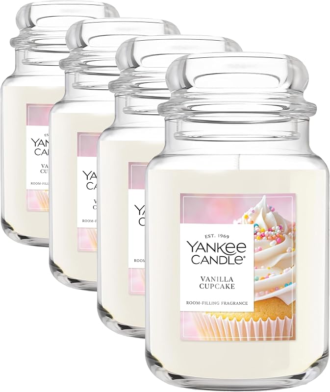 Yankee Candle Vanilla Cupcake, vela perfumada, tarro grande de 22 oz con hasta 150 horas de combustión, regalo, cumpleaños (paquete de 4)