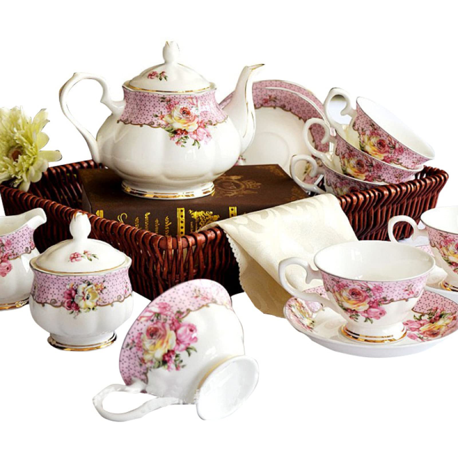 Amazon.com: DYKKLKQ Porcelain Tea Set Tea Cup and Saucer Set