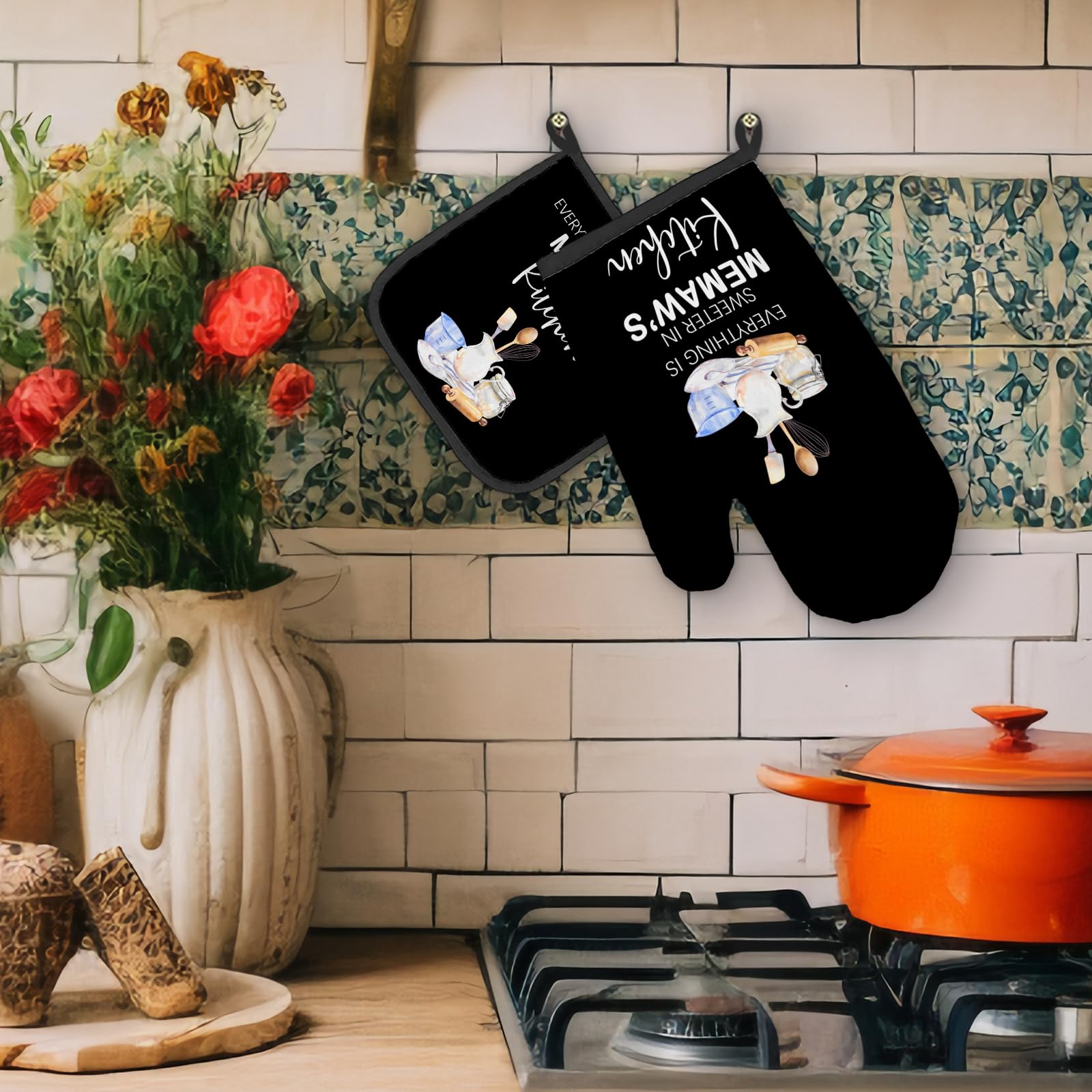 Memaw Gifts Oven Mitts and Pot Holders Sets, Gifts for Grandma from Grandkids, Sweeter in Memaw's Kitchen Heat Resistant Oven Glove Potholders for Baking