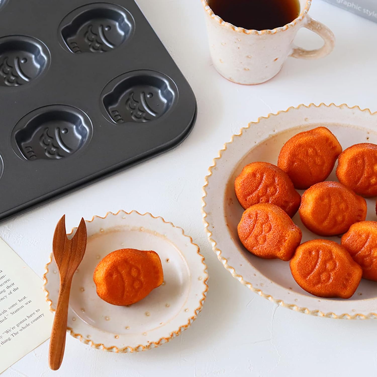 9 Cup Nonstick Fish Shape Muffin Cupcake Pan Mini Taiyaki Cake Fondant Topper Decoration Cornbread Cat Dog Puppy Treat Ice Cube Chocolate Madeleine Cookie Biscuit Baking Tin Tray Mold Maker