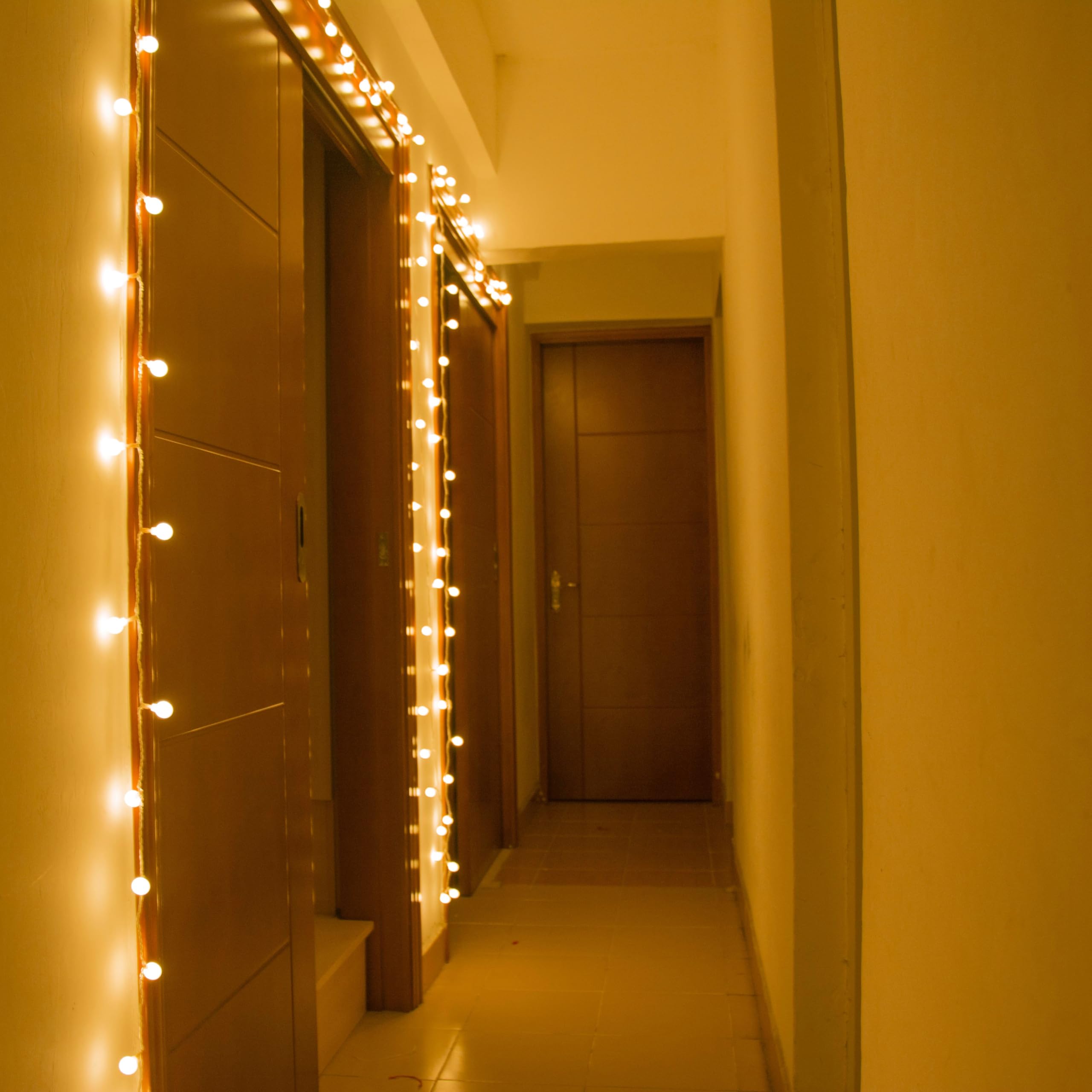 Lichterkette mit 100 LEDs, batteriebetrieben, mit Fernbedienung, regenfest, 8 Modi & Timer, dimmbare Lichterkette für Innen- und Außenbereich, Weihnachtsbaum, Weihnachtsfeier, Garten, Hochzeit