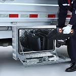 VEVOR Underbody Truck Box, 24"×17"×18" Pickup Storage, Durable Aluminum Diamond Plate Toolbox with Lock & Keys, Weatherproof Trailer Box with T-Handle Latch for Truck, Van, Trailer