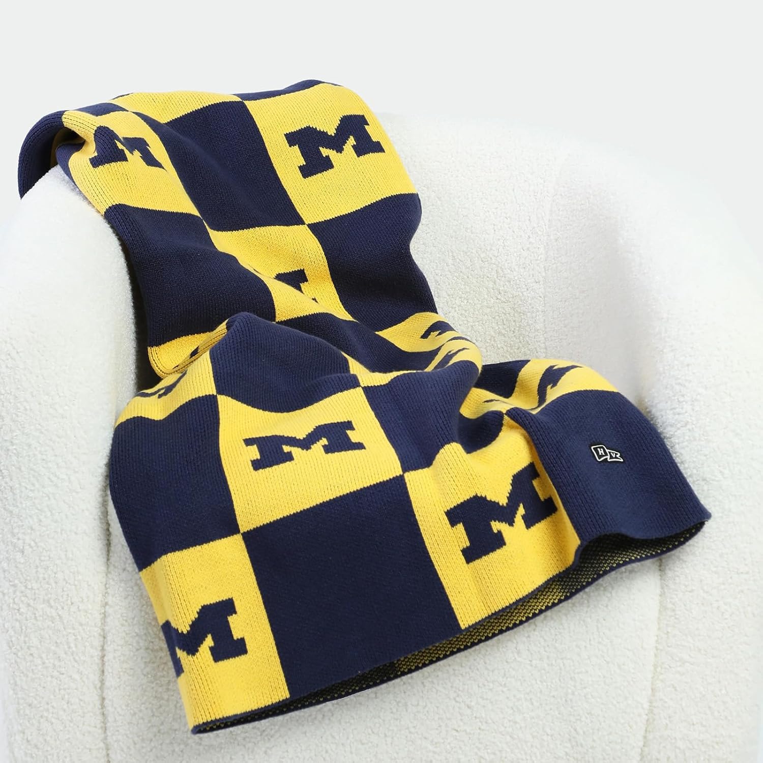 HYPE AND VICE Michigan Throw Blanket