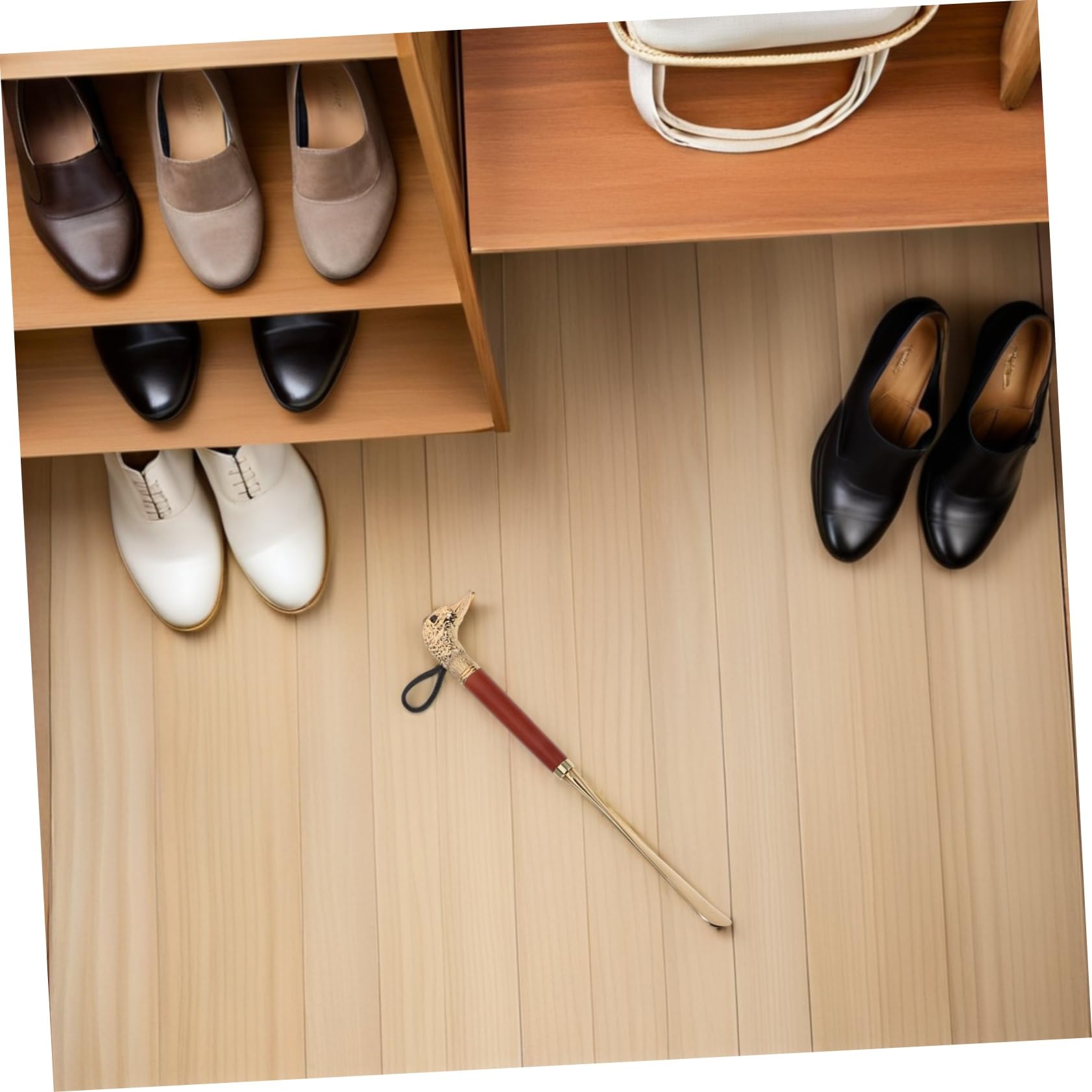 Calzascarpe per Indossare Scarpe Manico in Legno in Metallo Ausilio Ergonomico Accessorio Portatile per Anziani e Donne per Viaggi e Uso Quotidiano