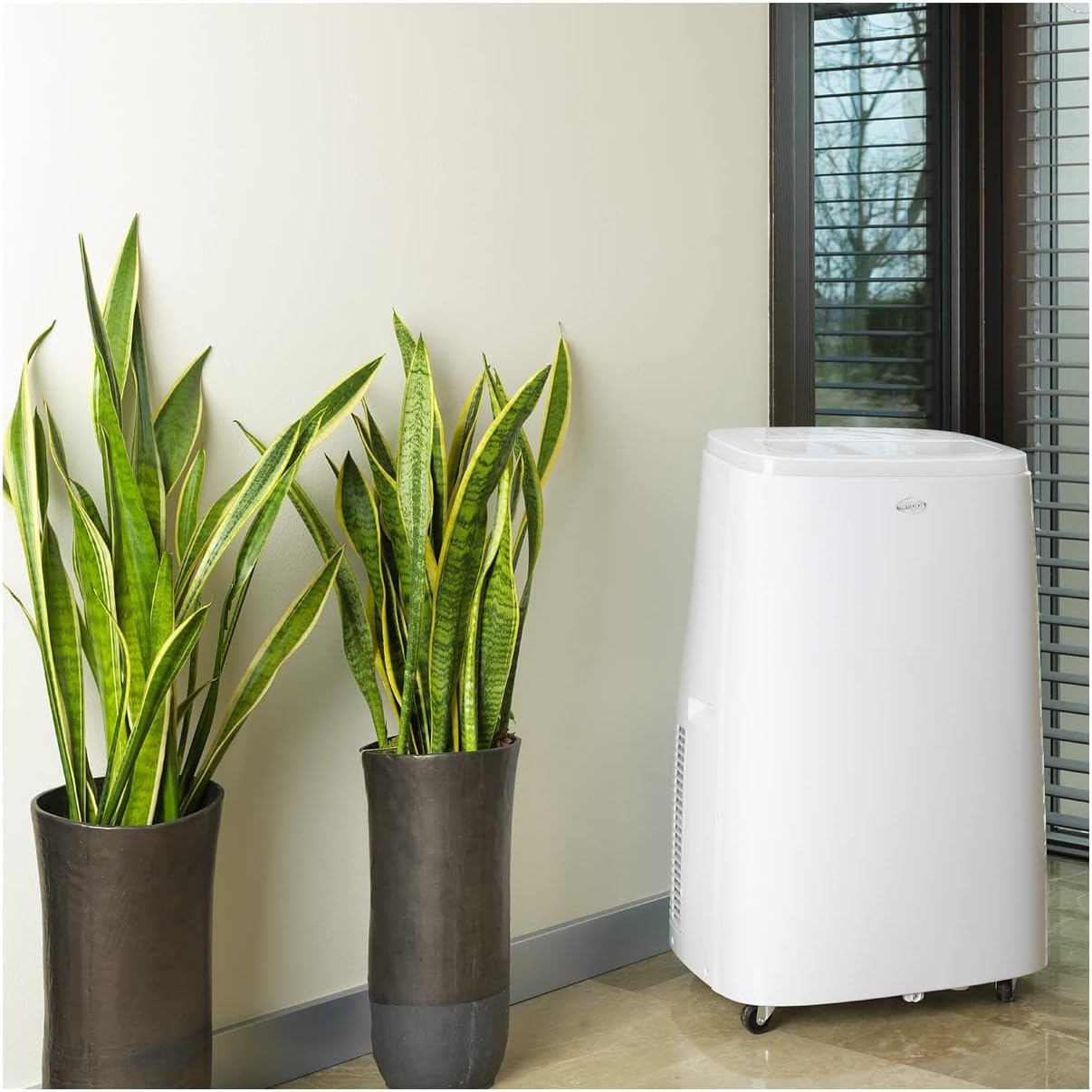 ARGO Iro Plus in a room setting