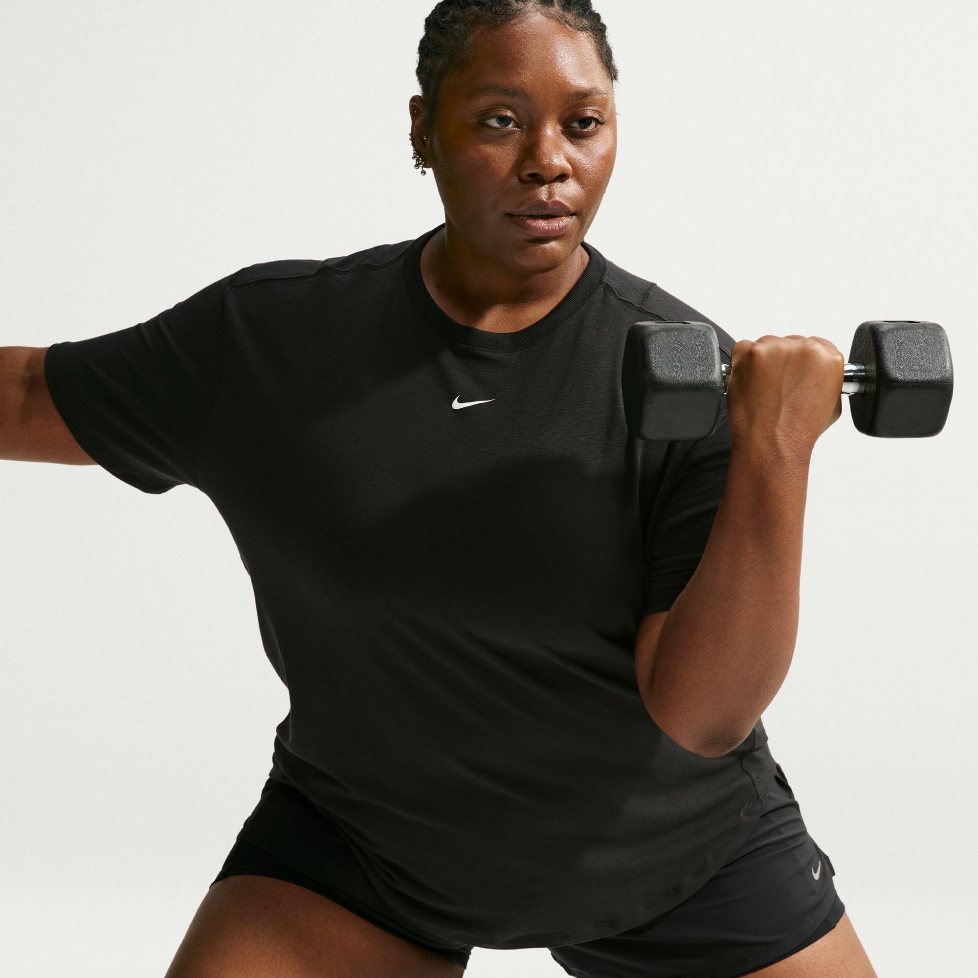 Nike One Relaxed Dri-FIT Kurzarmshirt (Damen, große Größen), FN2816
