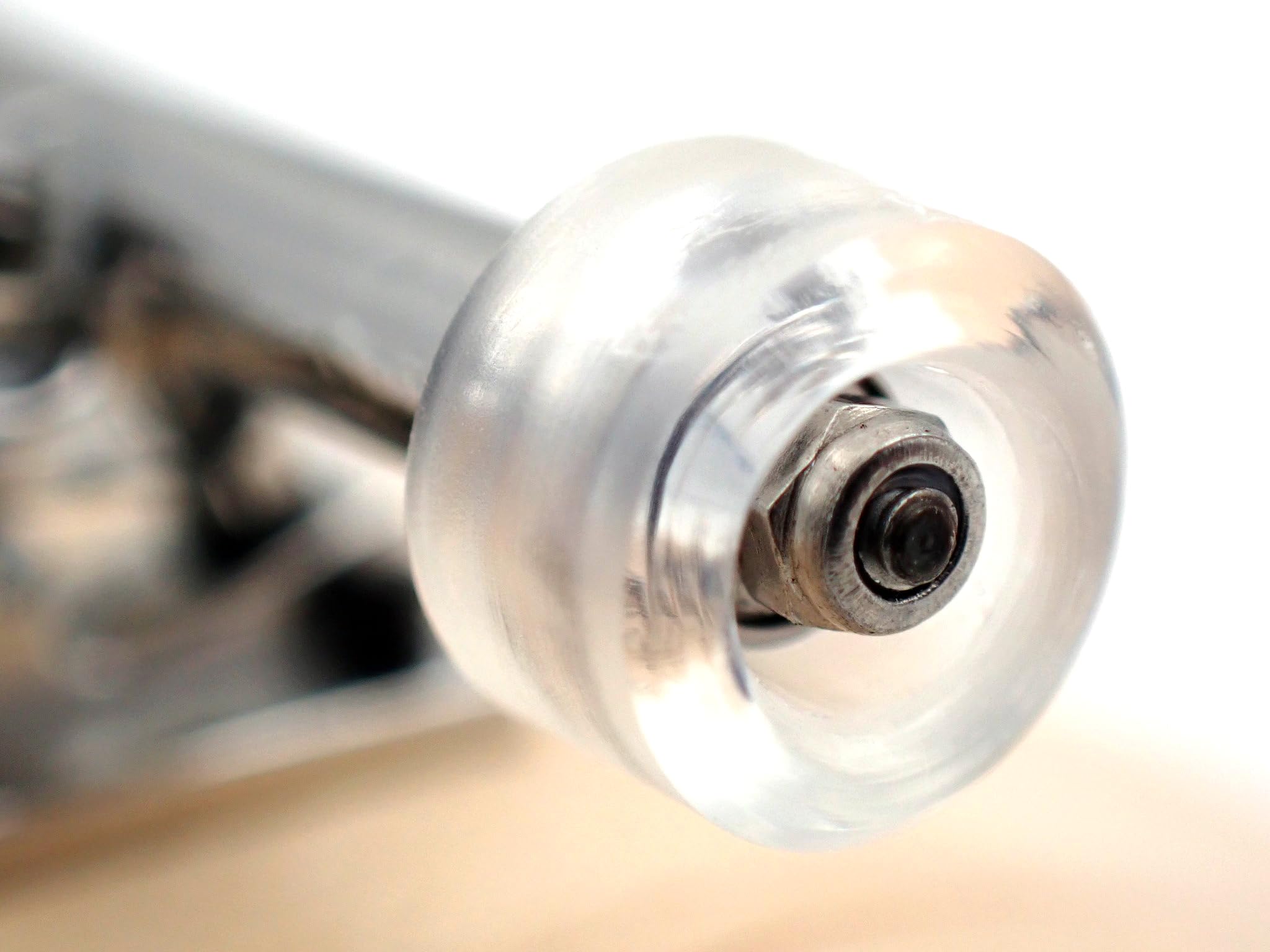 SPITBOARDS Wałek uretanowy 60D z łożyskami Real Ball Bearings Professional CNC Quality - przezroczyste