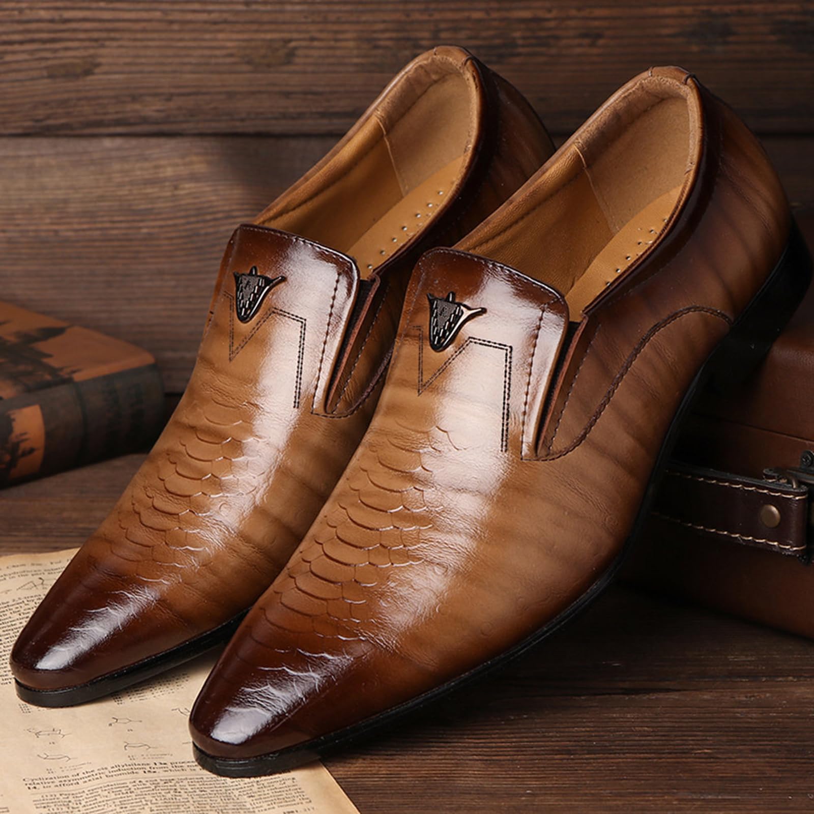 Mocasines De Moda Hombre Clásico Slip-On Loafer Plano Zapatos de Vestir Sin Cordones Zapatos de Conducción