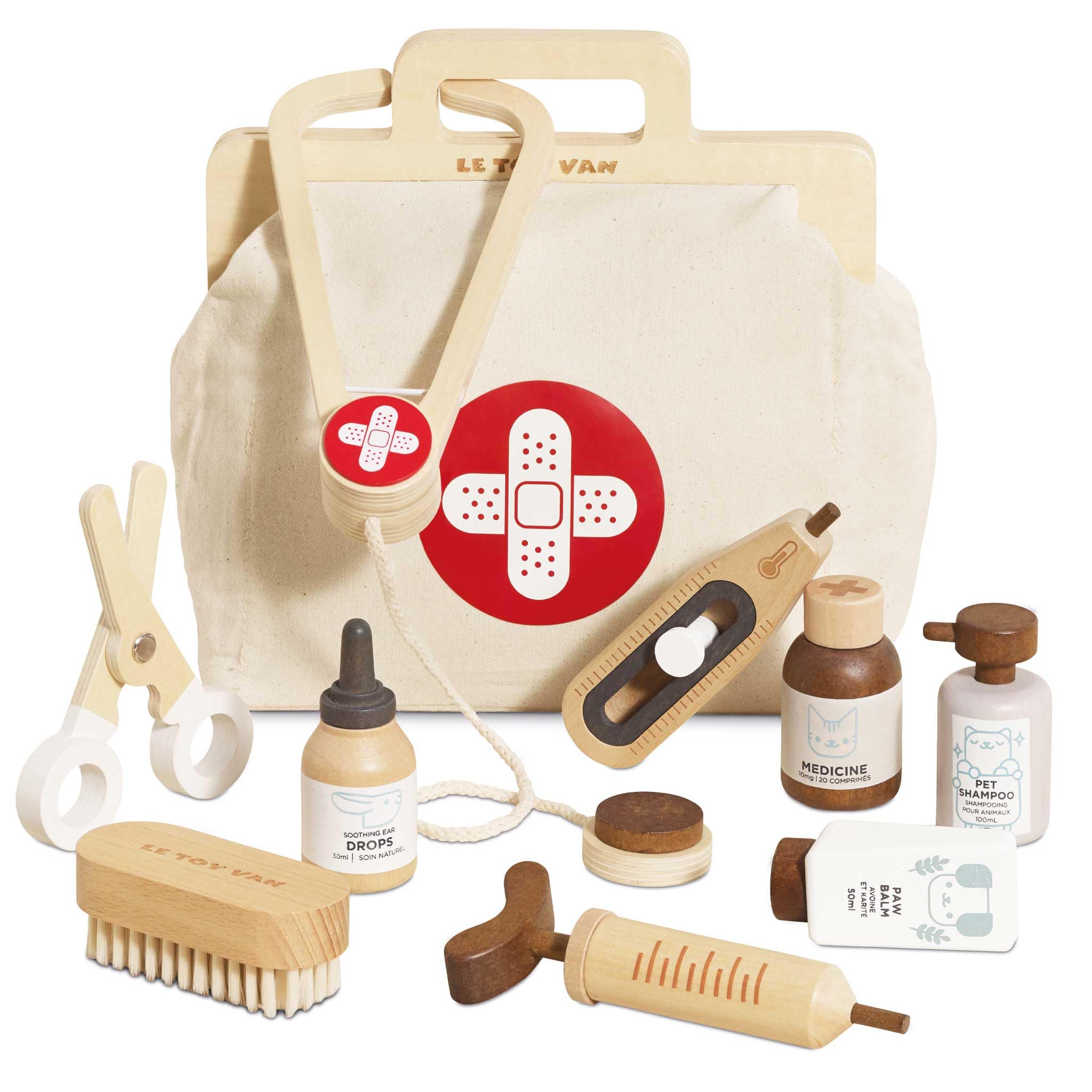 Amazon.com: Le Toy Van – Animal Vet Set | Wooden Role Play Set