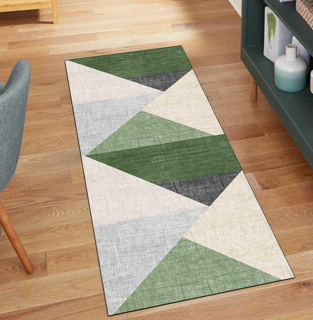 Alfombra de pasillo verde oscuro ideal para crear un recibidor acogedor y libre de caídas