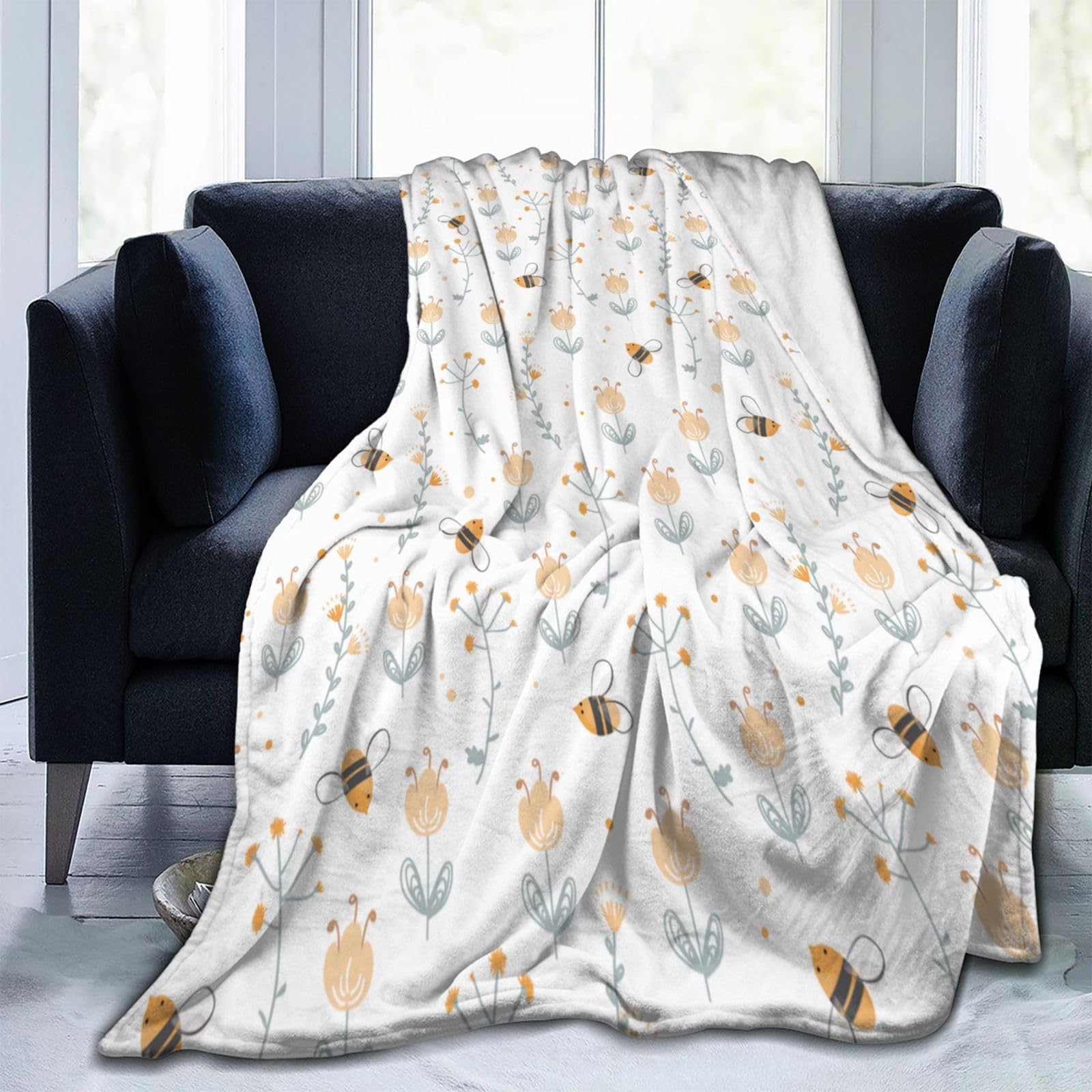 SunyuerCute Bee Print Flannel Fleece Blanket, Air Conditioning Blanket Throw Blanket Ultra-Soft Cozy Blankets for Bed Couch Chair Car Living Room (60"X50")