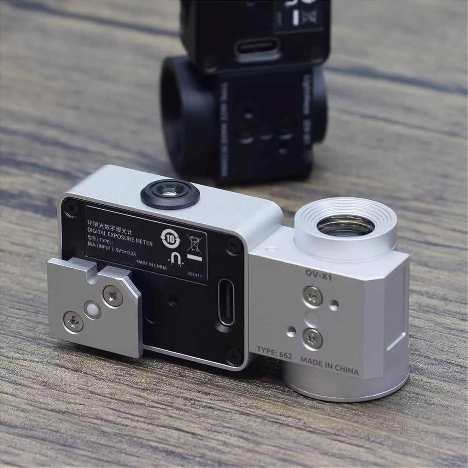Light Meter, Film Camera Light Meter, with Viewfinder, 17° Metering, with Cold Shoe Mount, Adjust ISO, Aperture and Shutter Speed Photography, for Vintage Cameras (Black)
