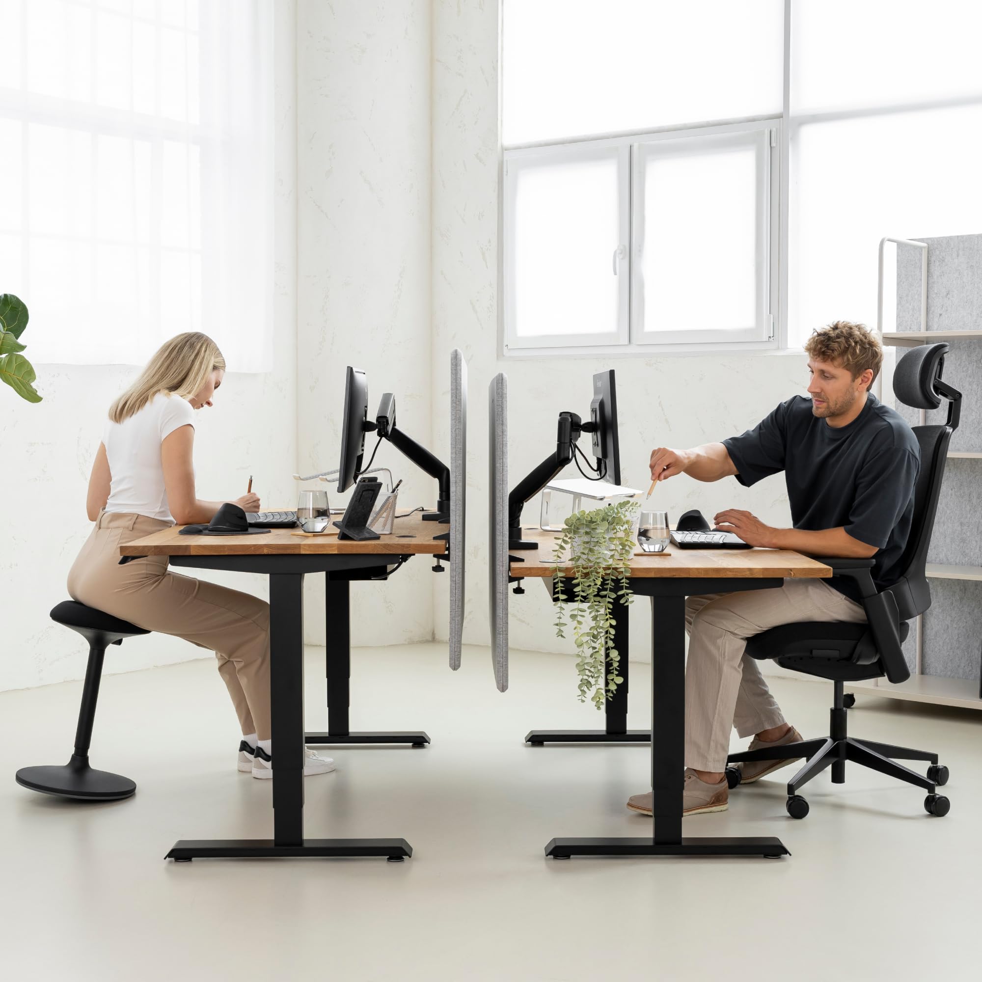 Ergotopia NextBack Pro Silla de oficina ergonómica 150 kg – Silla de escritorio ergonómica, silla de oficina ergonómica ganadora de la prueba, 100% ajustable individualmente, silla de gaming, silla de