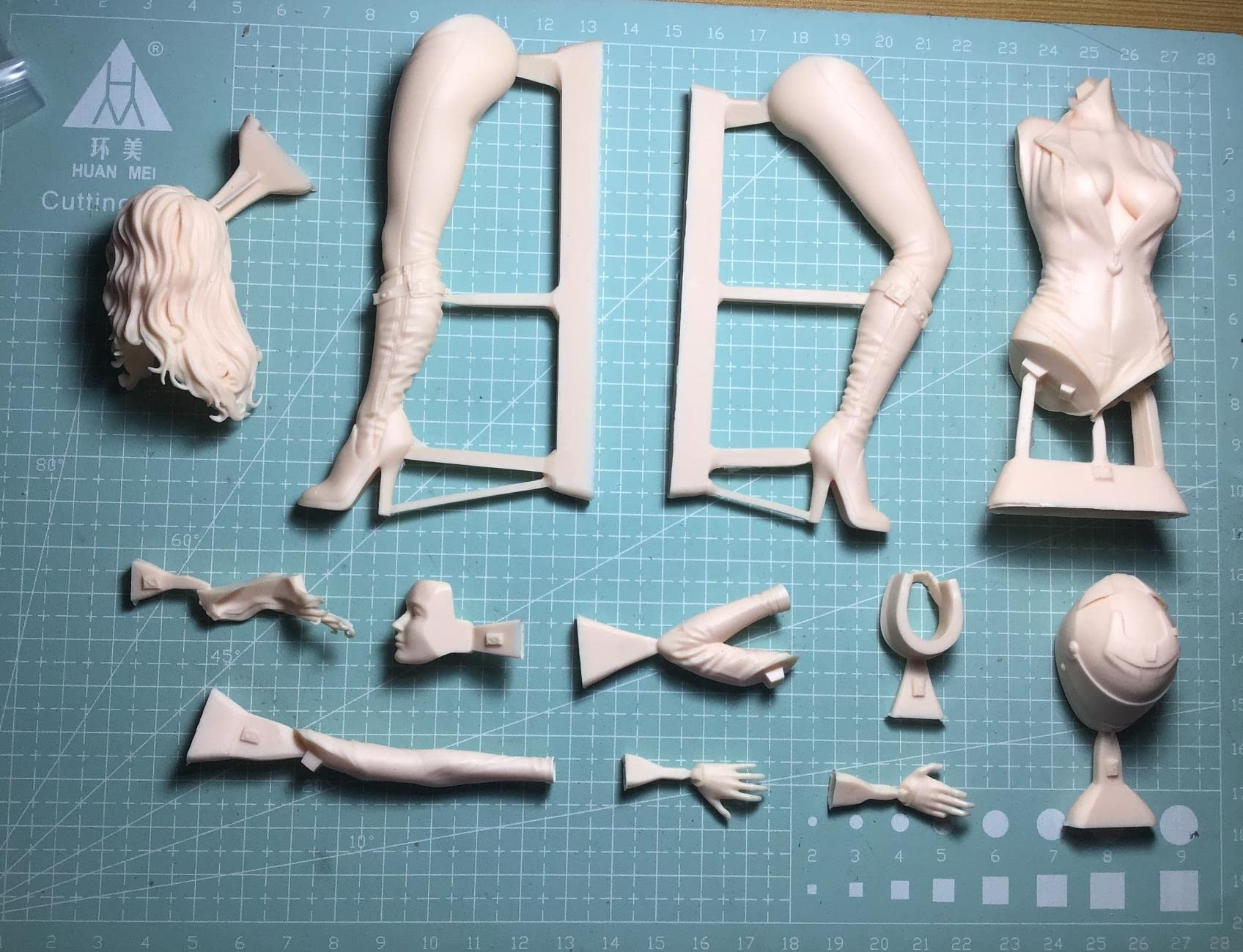 Kits de Figuras en Miniatura de Resina 1/9 GK, Kit sin Pintar sin Montar