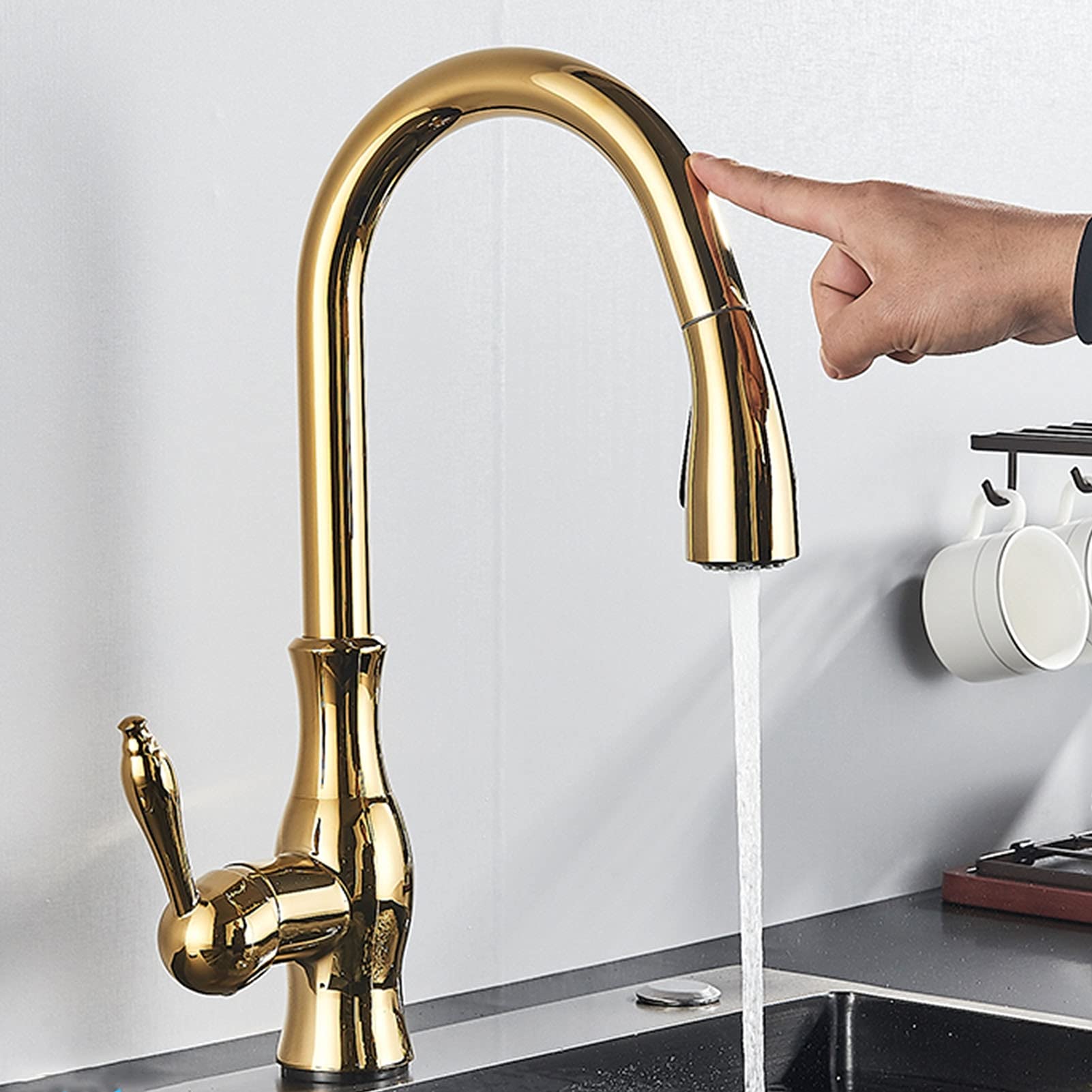 Robinets de cuisine avec pulvérisateur tactile intelligent en laiton