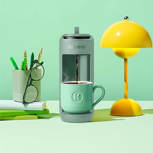 Miniatura 10 de Keurig K-Mini Mate - Cafetera de una sola porción, ultracompacta de 4 pulgadas de ancho, apta para taza de viaje, regalo ideal para vacaciones para