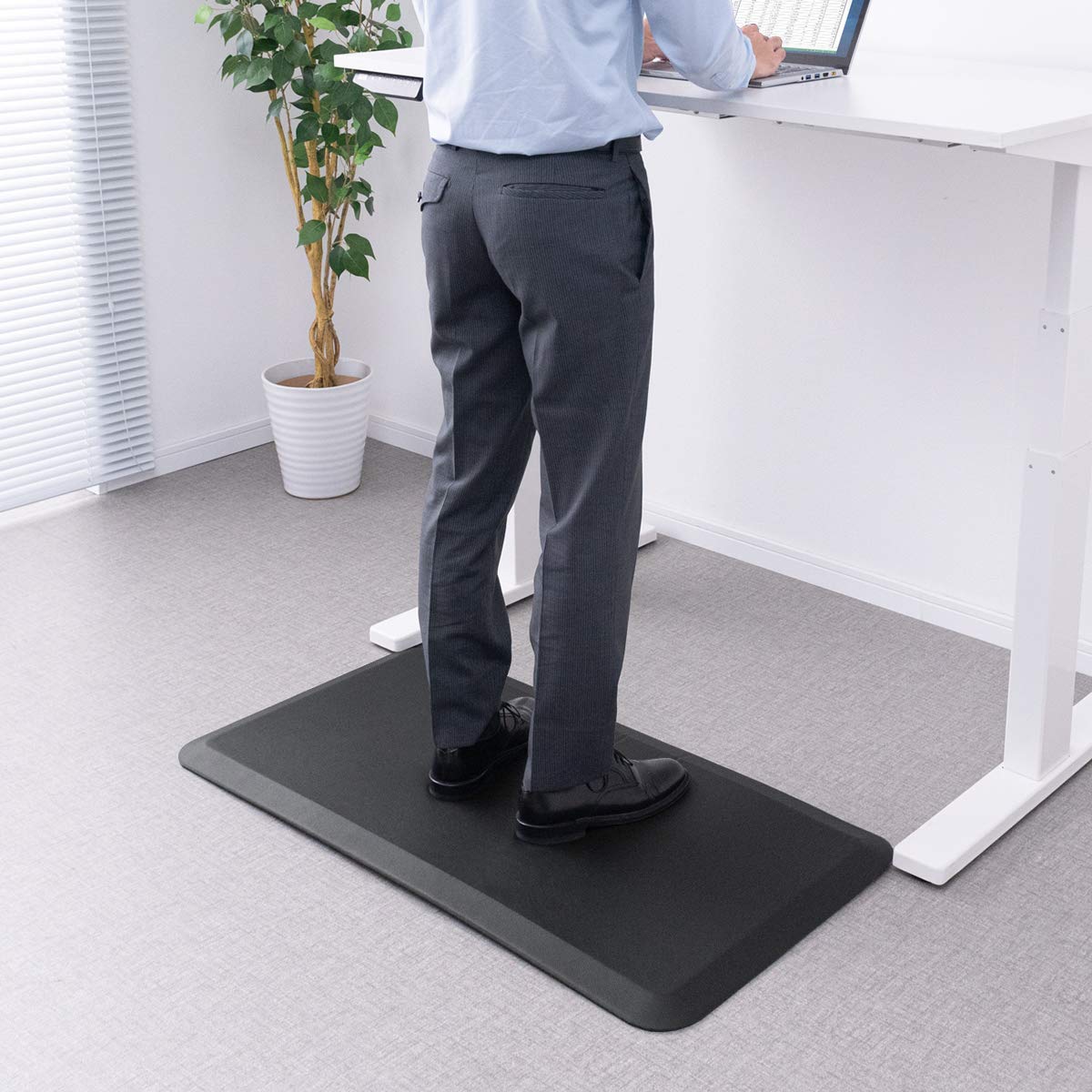 Amazon | 疲労軽減マット 厚さ2㎝ 幅99cm 3層構造 ブラック