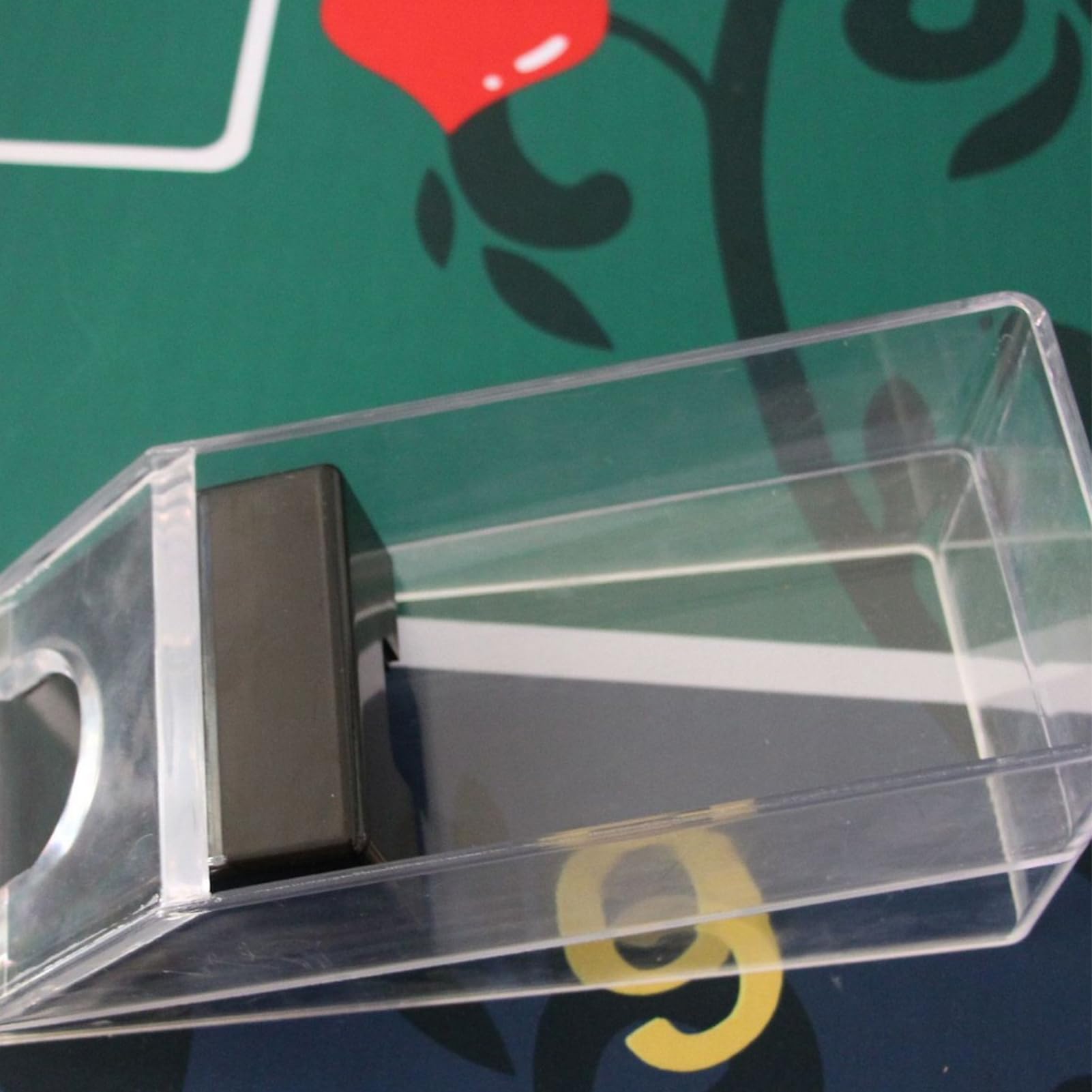 Générique Sabot À Cartes – Dispositif De Distribution À 4 Ou 6Jeux | Distributeur Réutilisable pour Jeux DeTable De, Texas Holdem Blackjack, Salle DeJeux Familiale À Domicile, Accessoire