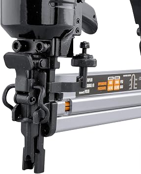 Freeman PFS18 Pneumatic 18-Gauge 7/8 Fencing Stapler with Belt Hook