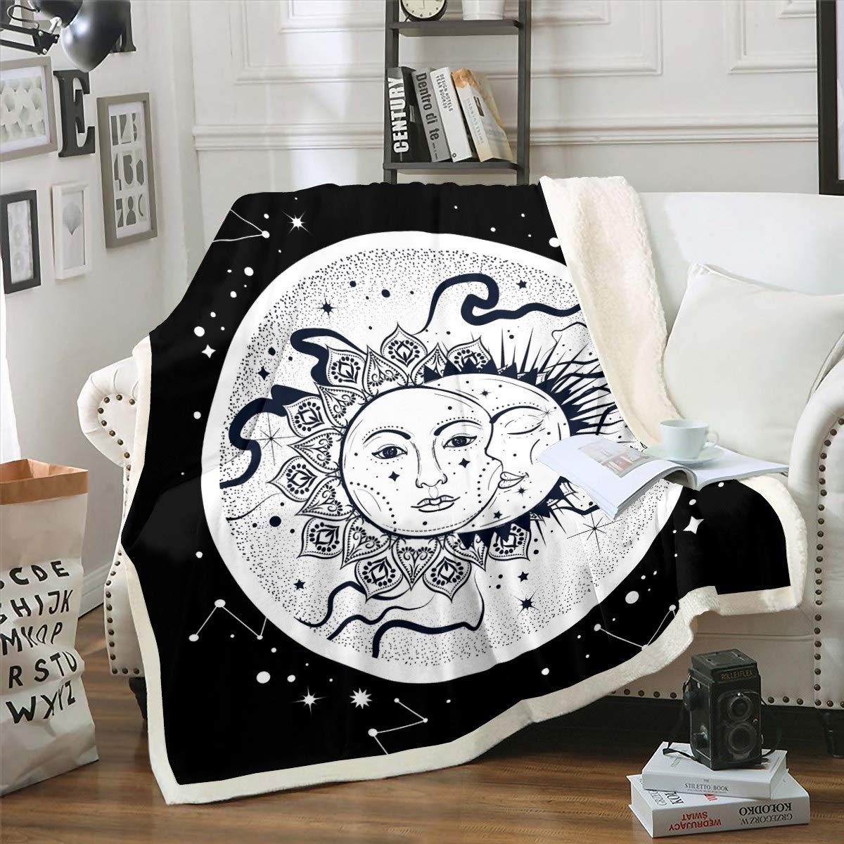 Loussiesd Sun and Moon Fleece Throw Blanket Bohemian Style Sherpa Blanket for Kids Adults Boho Exotic Plush Blanket Galaxy Astrology Fuzzy Blanket for Sofa Bed Couch Double 60x79 Inch