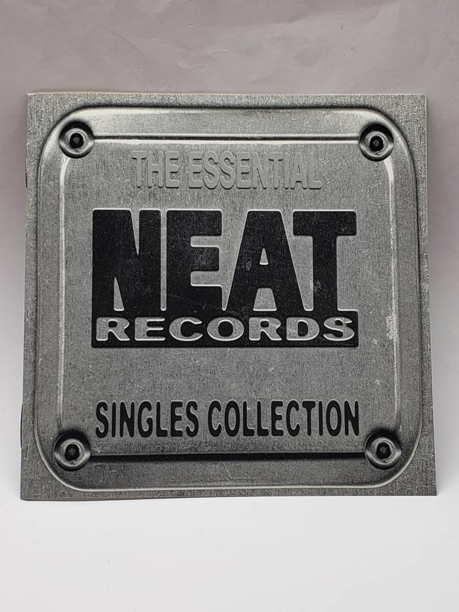 ジ・エッセンシャル・ニート・レコード・シングル・コレクション Amazon.co.jp: THE ESSENTIAL NEAT RECORDS/SINGLES COLLECTION